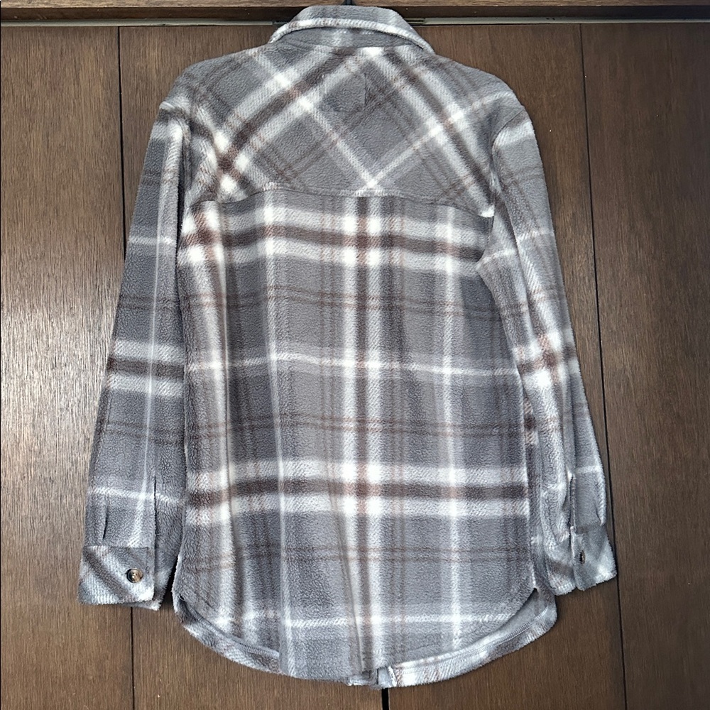 Thread & Supply Soft Gray and Cream Fabric button up. - Picture 3 of 4